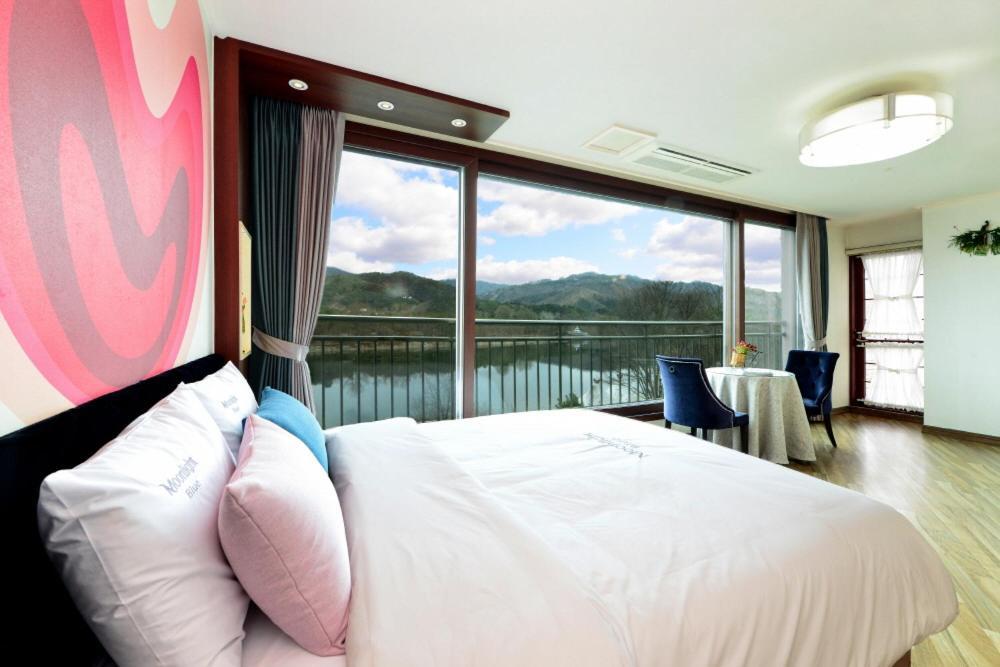 Moonlight Blue Pension Gapyeong Esterno foto