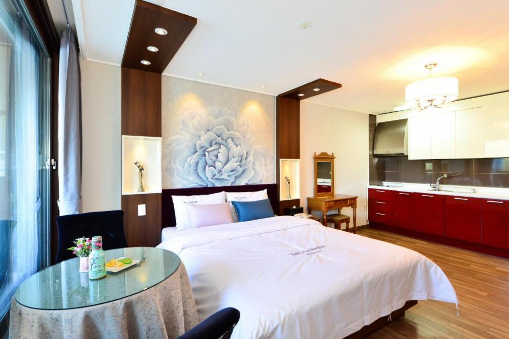 Moonlight Blue Pension Gapyeong Esterno foto