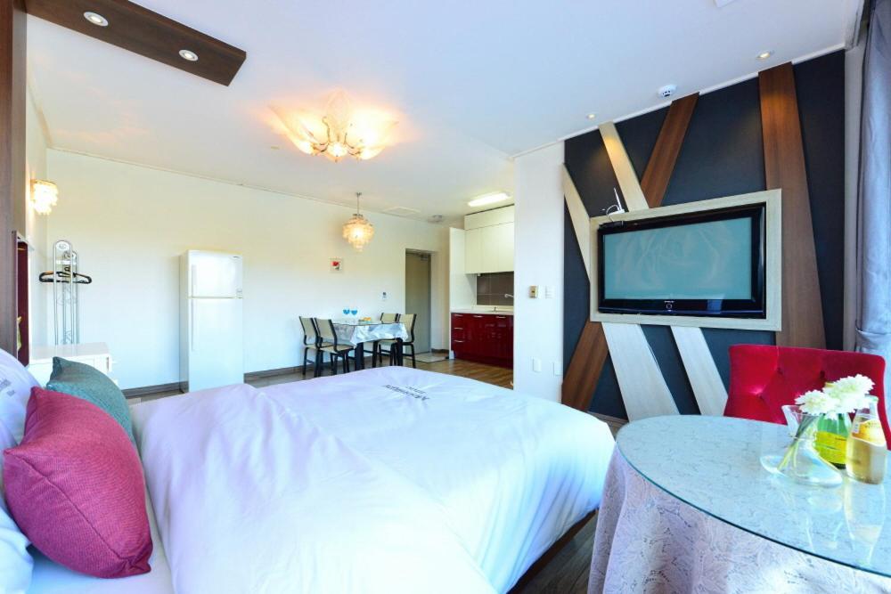 Moonlight Blue Pension Gapyeong Esterno foto