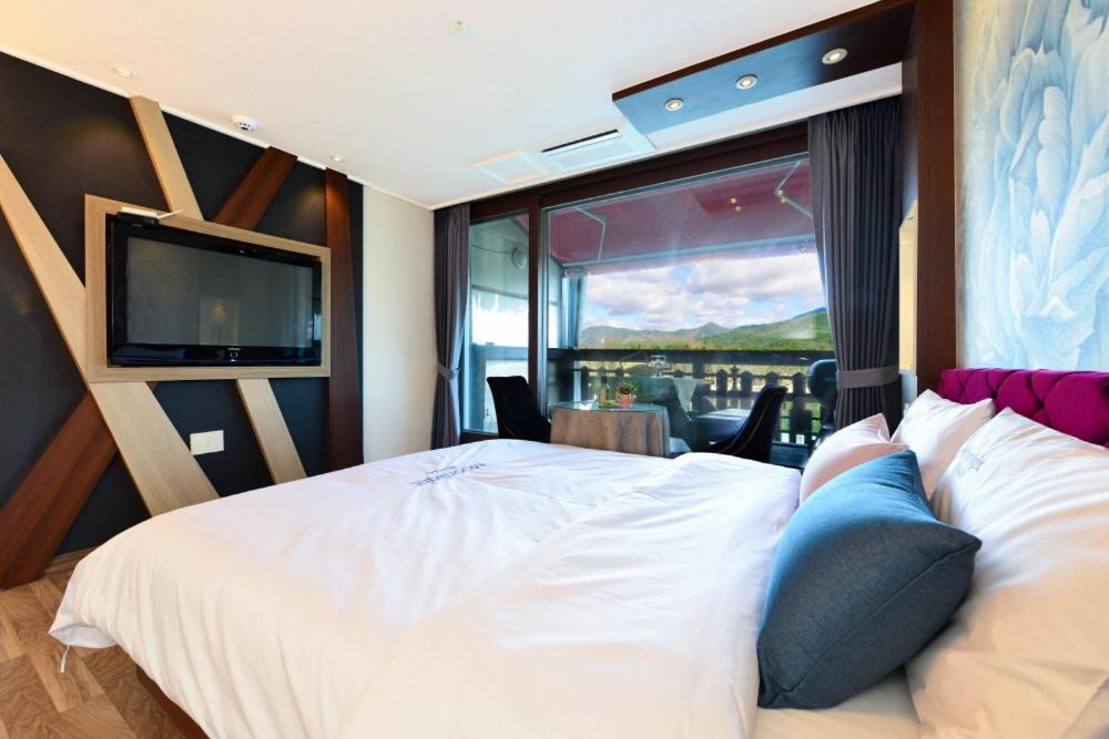 Moonlight Blue Pension Gapyeong Esterno foto