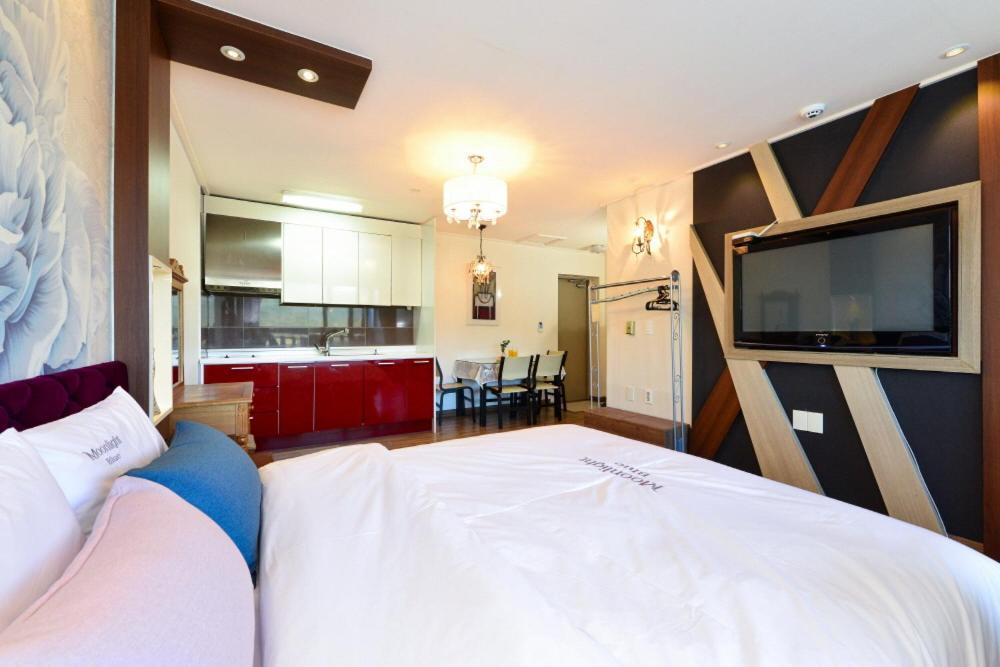 Moonlight Blue Pension Gapyeong Esterno foto